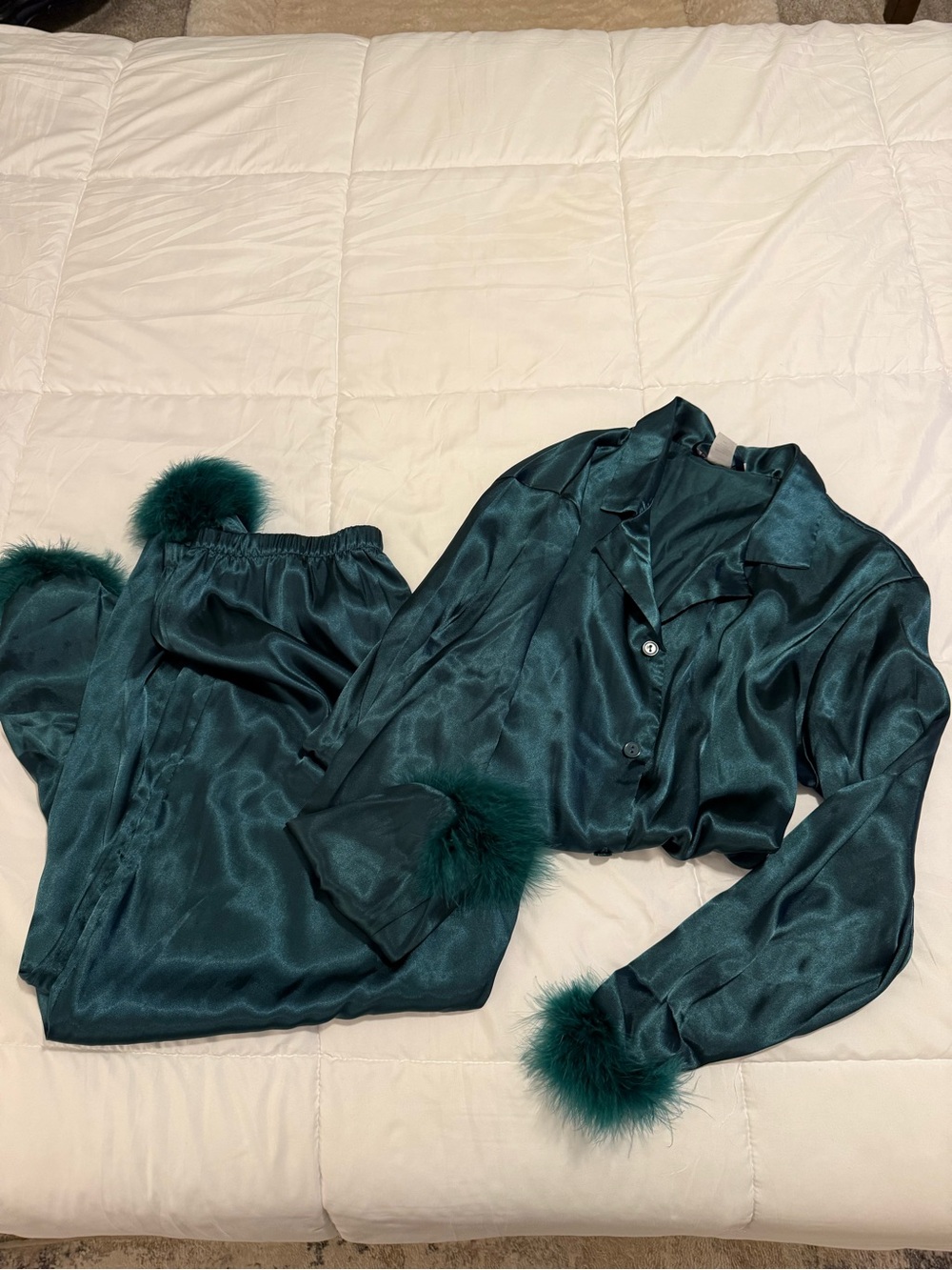 Linea Donatella Emerald Green Satin Pajama Set with Fur Trim